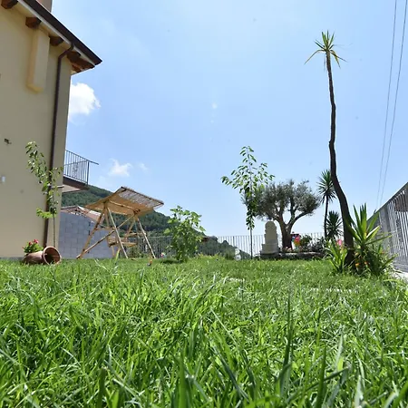 La Casa Del Boscaiolo 3* アジェーロラ
