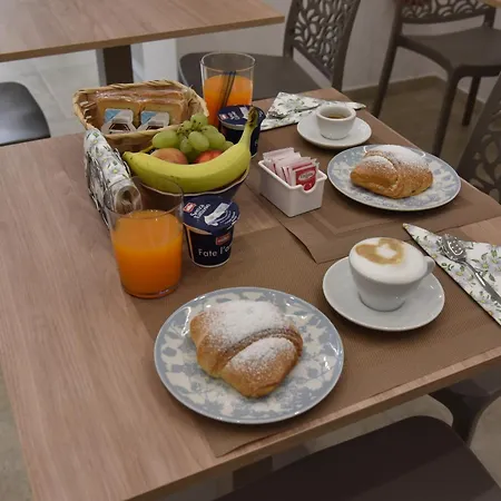 La Casa Del Boscaiolo 3* アジェーロラ